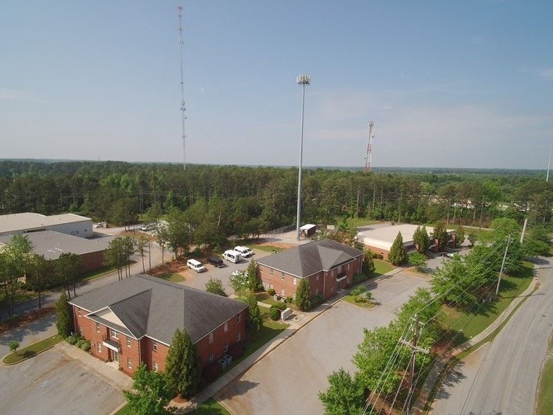 More Photos Of 2031 Gees Mill Rd, Conyers Warehouse For Lease