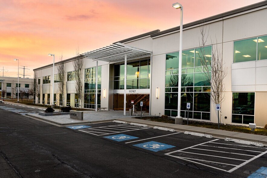 More Photos Of 11747 S Lone Peak Pky, Draper Office For Lease