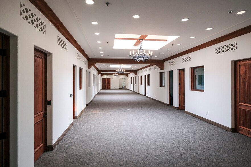 More Photos Of 6500 Hollister Ave, Goleta Office Residential For Lease