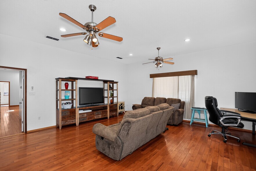 More Photos Of 29120 Main st, Dunnigan Apartments For Sale