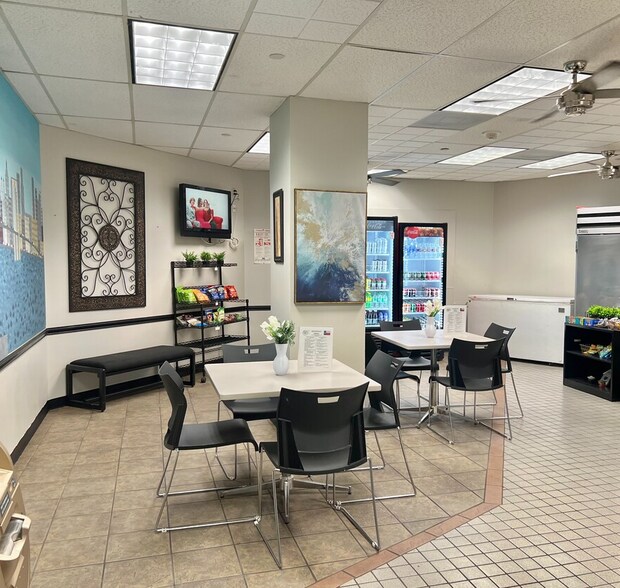More Photos Of 5220 spring valley Rd, Dallas Office For Lease