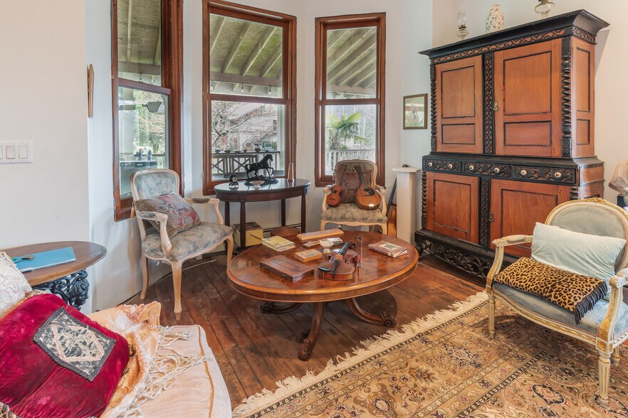 More Photos Of 2300 E Wellington Rd, Nanaimo Land For Sale