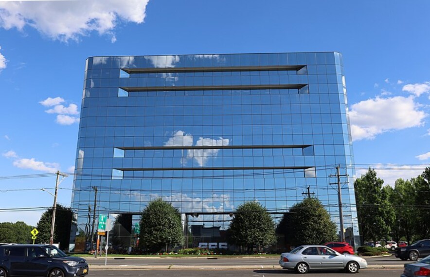 Primary Photo Of 666 Old Country Rd, Garden City Office For Lease