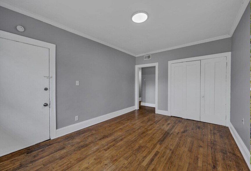 More Photos Of 3438 Bosworth Rd, Cleveland Apartments For Sale