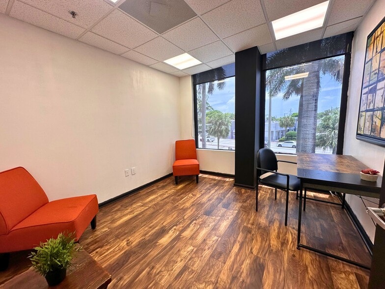 More Photos Of 12550 Biscayne Blvd, North Miami Medical For Lease