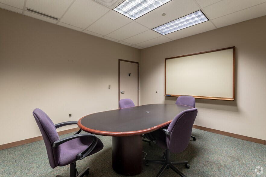 More Photos Of 2735 Austin Hwy, San Antonio Office For Lease