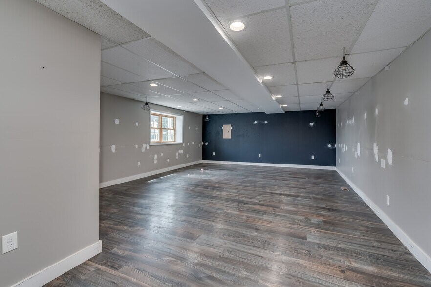 More Photos Of 708 James St, Clayton Office For Sale