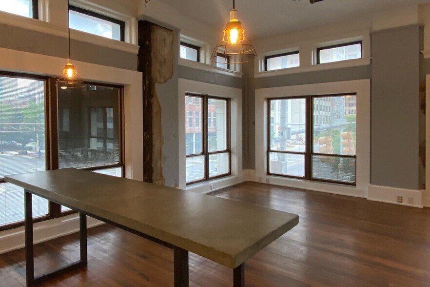 More Photos Of 1827 1st Ave N, Birmingham Apartments For Lease