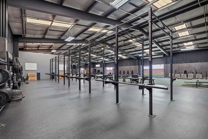 More Photos Of 417 Galaxy Way, Modesto Warehouse For Sale