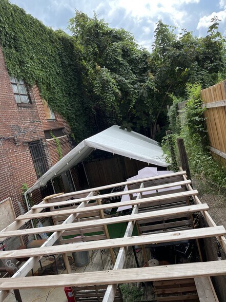 More Photos Of 481-487 S Main St, Memphis Service For Sale