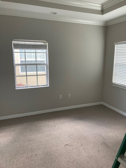 More Photos Of 14440-14442 Bruce B Downs Blvd, Tampa Medical For Lease