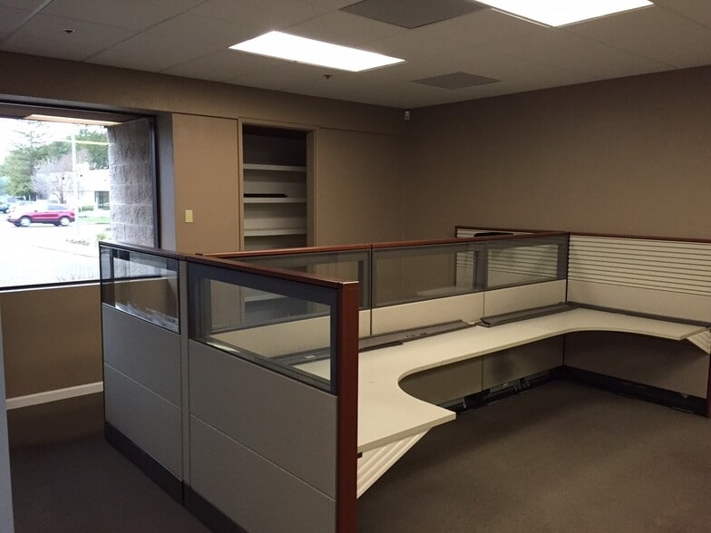 More Photos Of 1400 N Dutton Ave, Santa Rosa Medical For Sale