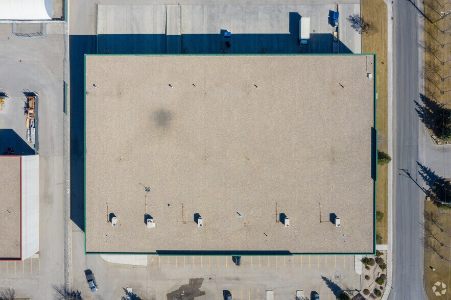 More Photos Of 4900 64th Ave SE, Calgary Warehouse For Lease