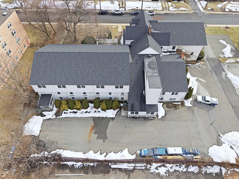 More Photos Of 659 Broad St, Emmaus Apartments For Sale