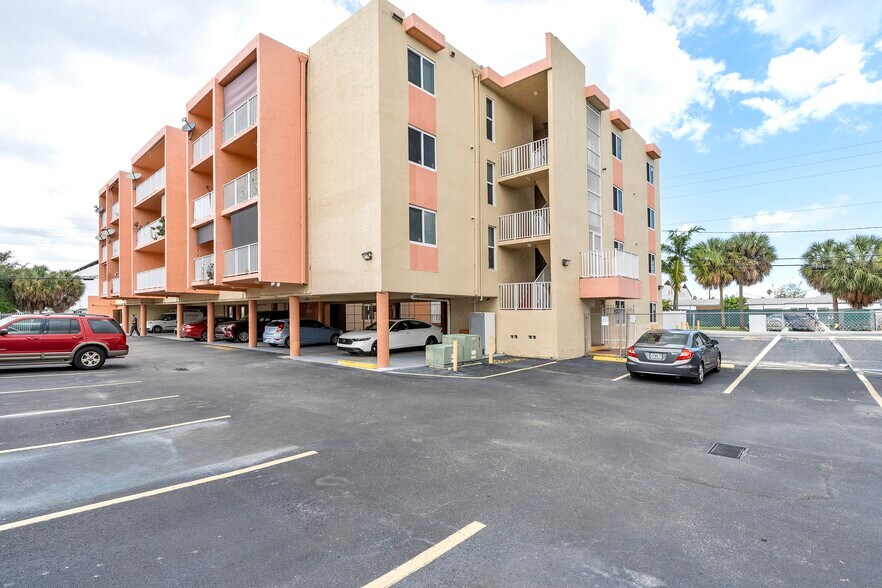 More Photos Of 2400 NW 16th Street Rd, Miami Apartments For Sale