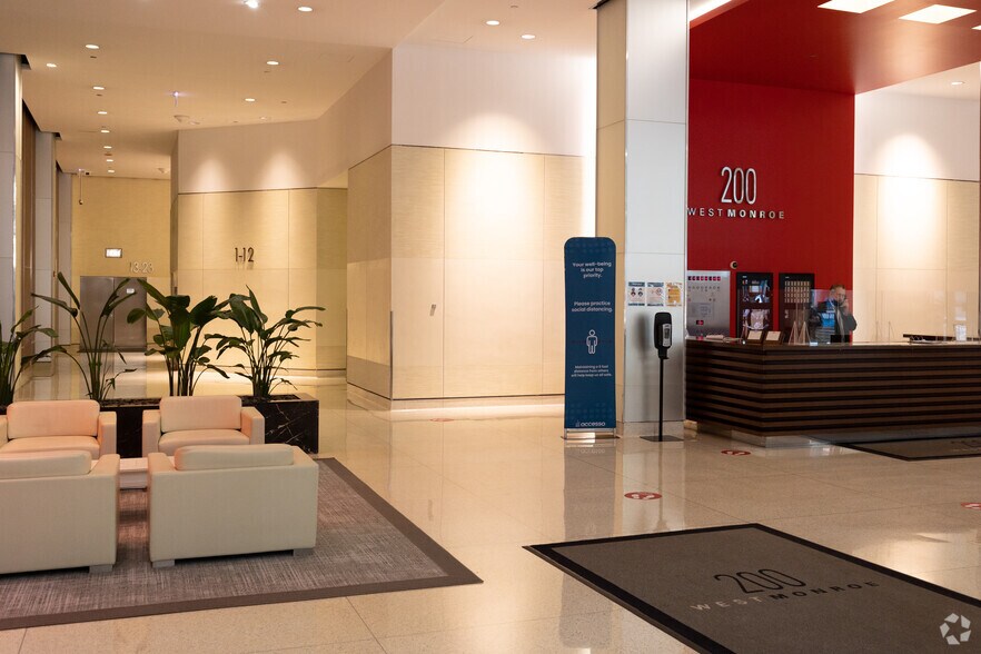 More Photos Of 200 W Monroe St, Chicago Office For Lease