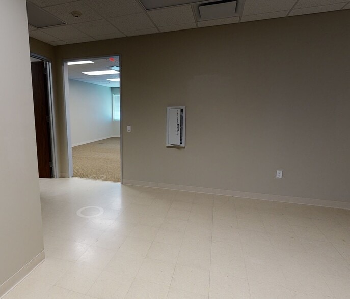 More Photos Of 10857 Kuykendahl Rd, The Woodlands Medical For Lease