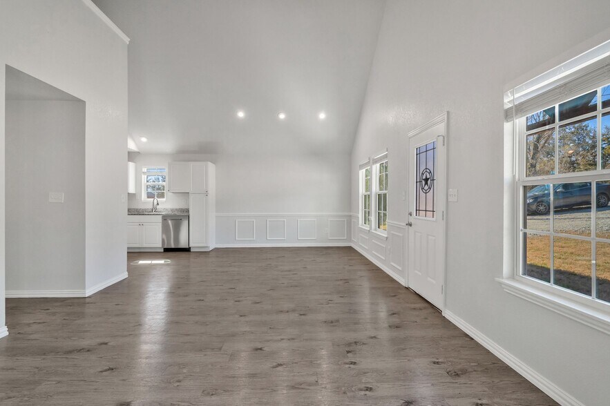 More Photos Of 7311 FM 1886, Azle Apartments For Sale