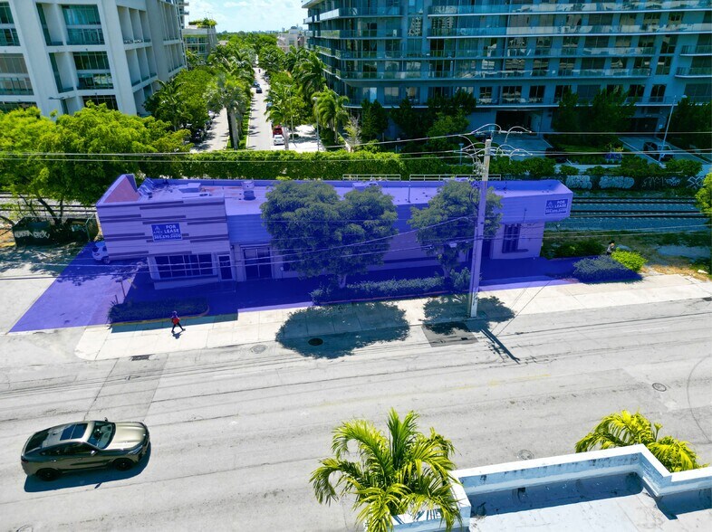 More Photos Of 3400 NE 2nd Ave, Miami Restaurant For Sale
