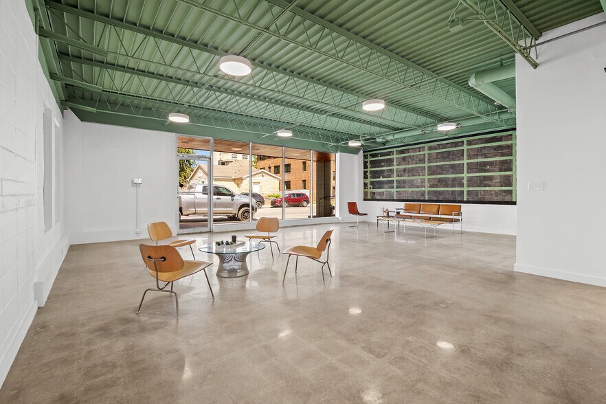 More Photos Of 1625 S Boston Ave, Tulsa Office For Sale