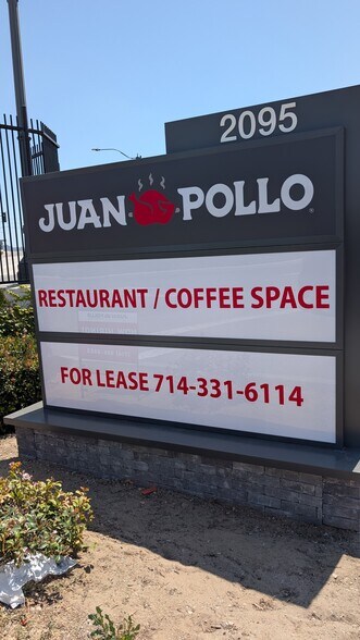 More Photos Of 2095 E Orangethorpe Ave, Placentia Fast Food For Lease
