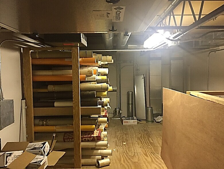 More Photos Of 2609 W De Leon St, Tampa Office For Lease