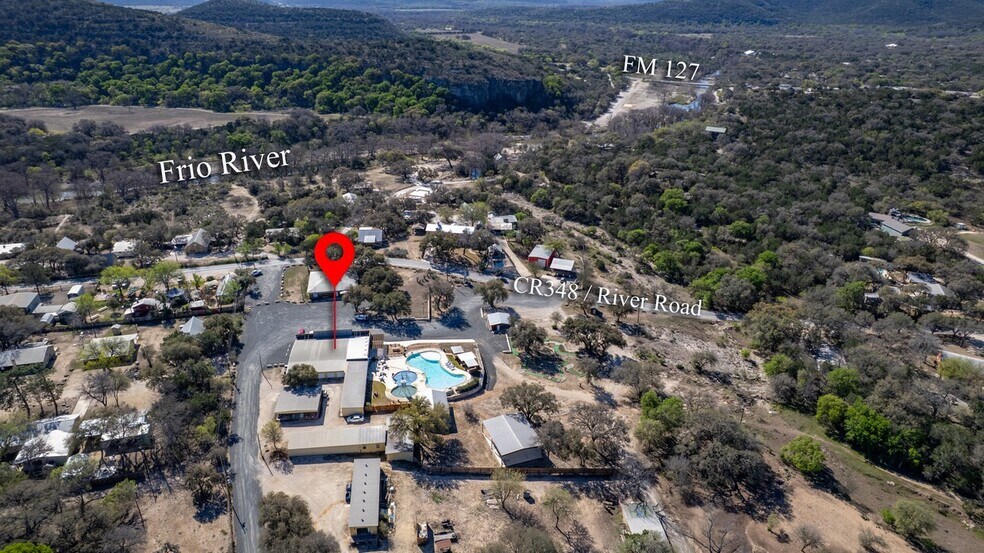 More Photos Of 49 Encino Dr, Concan Convenience Store For Sale