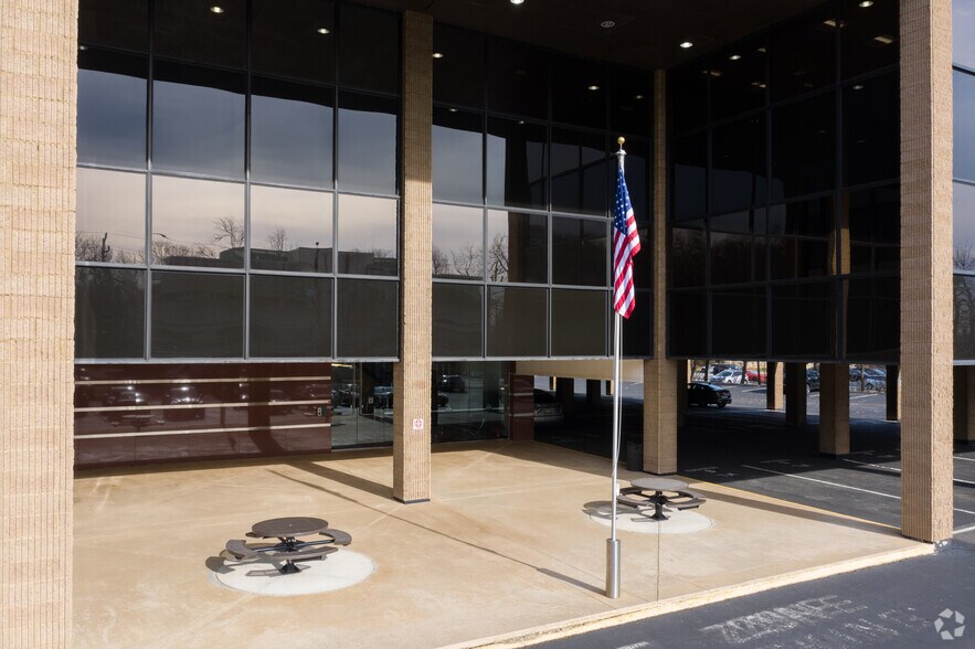 More Photos Of 830 Morris Tpke, Short Hills Coworking Space