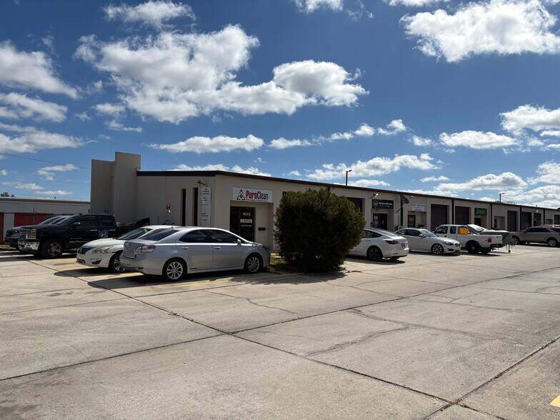 More Photos Of 9212-9240 Lazy Ln, Tampa Warehouse For Lease