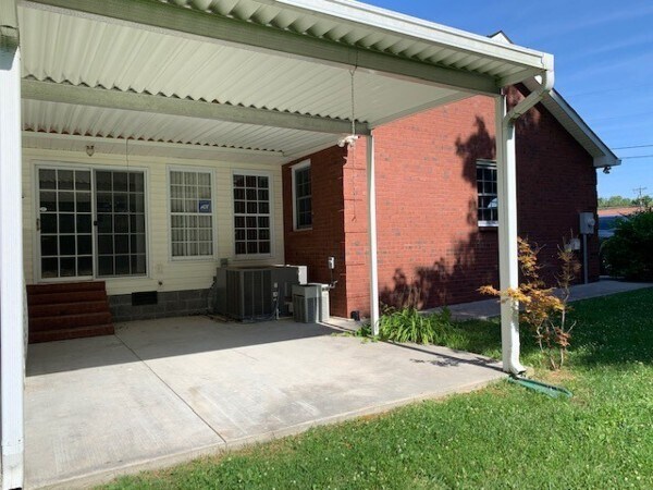 More Photos Of 1420 Hills Chapel Rd, Manchester Apartments For Sale