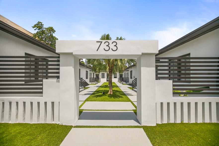 More Photos Of 733-737 Michigan Ave, Miami Beach Apartments For Sale