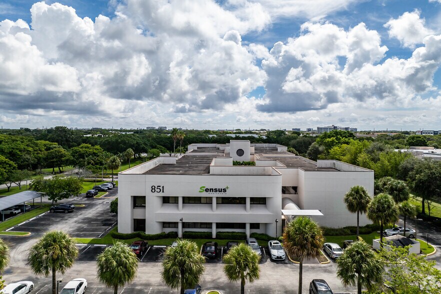 More Photos Of 851 Broken Sound Pky NW, Boca Raton Office For Sale