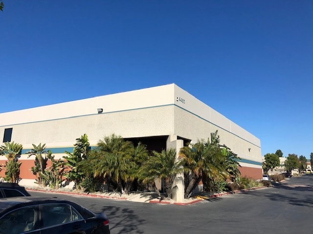 More Photos Of 4483 McGrath St, Ventura Service For Lease