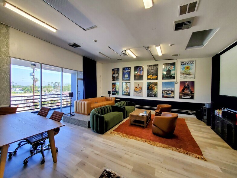 More Photos Of 11426 Ventura Blvd, Studio City Loft Creative Space For Sale