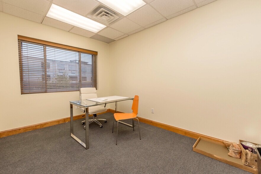 More Photos Of 110 Washington Ave, Pleasantville Medical For Lease