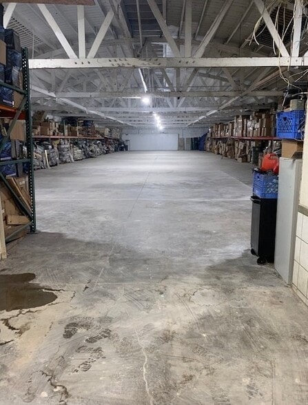 More Photos Of 1729 S Santee St, Los Angeles Warehouse For Lease