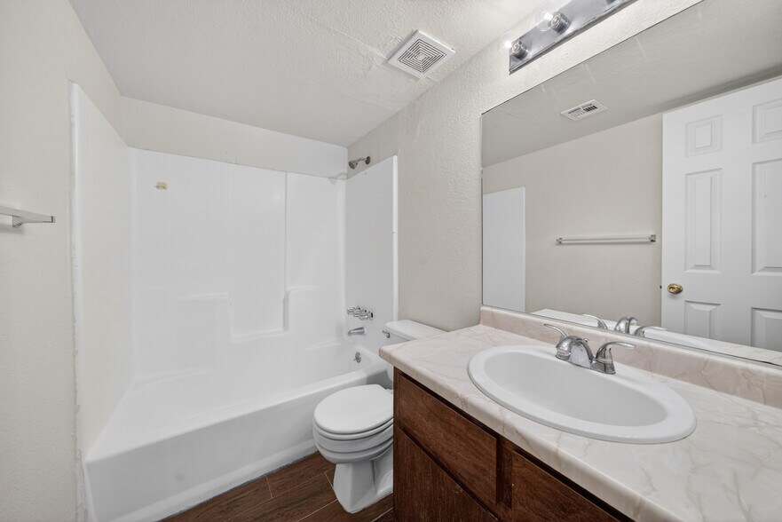 More Photos Of 3653-3659 Wendell Ave, Bullhead City Apartments For Sale