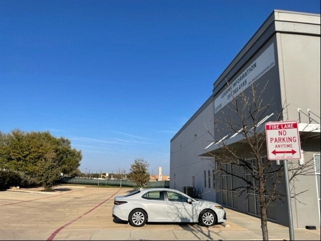 More Photos Of 515 Richland Hills Dr, San Antonio Warehouse For Lease