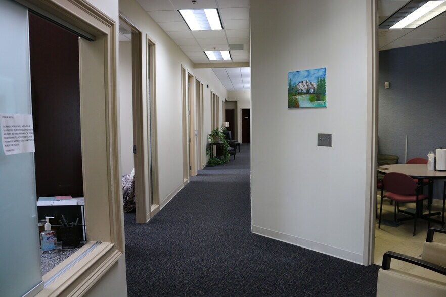 More Photos Of 500 Plantation Park Dr, Loganville Office For Lease