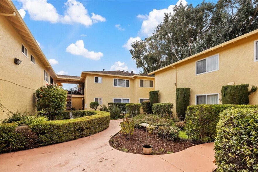 More Photos Of 3860 Park Blvd, Palo Alto Apartments For Sale