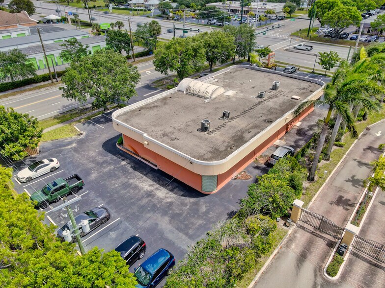 More Photos Of 3537 Forest Hill Blvd, West Palm Beach Medical For Lease