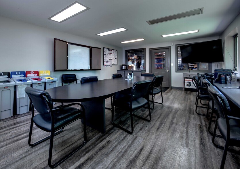 More Photos Of 1000 Sequoyah Rd, Soddy Daisy Manufacturing For Lease