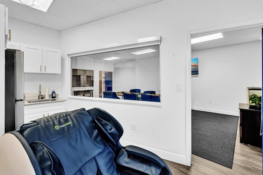 More Photos Of , Pompano Beach Unknown For Sale