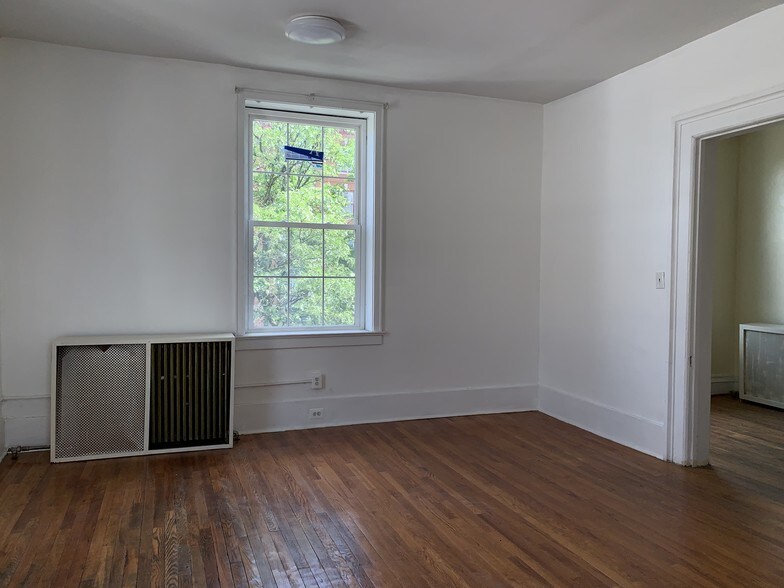 More Photos Of 423 James St, Syracuse Office Residential For Sale