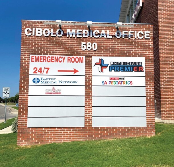 More Photos Of 580 Cibolo Valley Dr, Cibolo Medical For Lease