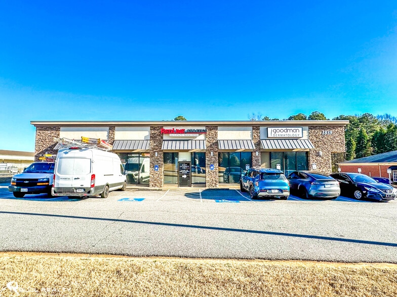 More Photos Of 1839 Buford Hwy, Buford Medical For Lease