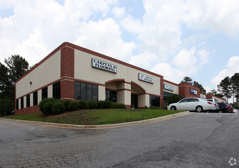 More Photos Of 34 Oleander Dr, Clayton General Retail For Lease