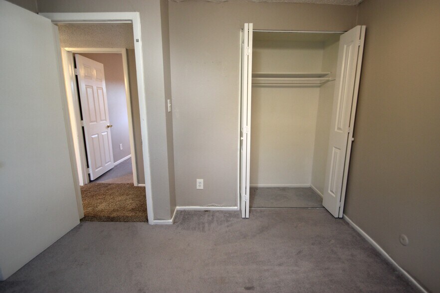 More Photos Of 1322 Arch St, Colorado Springs Apartments For Sale