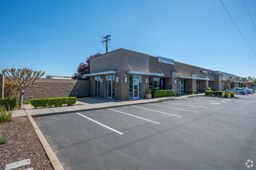 More Photos Of 5301 Power Inn Rd, Sacramento Storefront For Lease