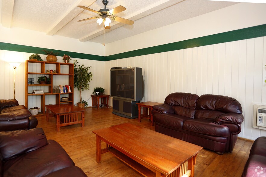 More Photos Of 3131 Arlington Ave, Riverside Apartments For Sale